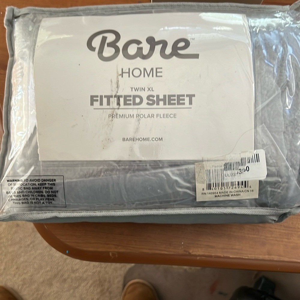 NIP Bare Home Twin XL polar fleece fitted sheet.